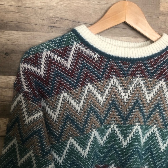 Vintage Chevron Geometric Aztec Southwestern Crewneck Knit Sweater Medium - Picture 4 of 9